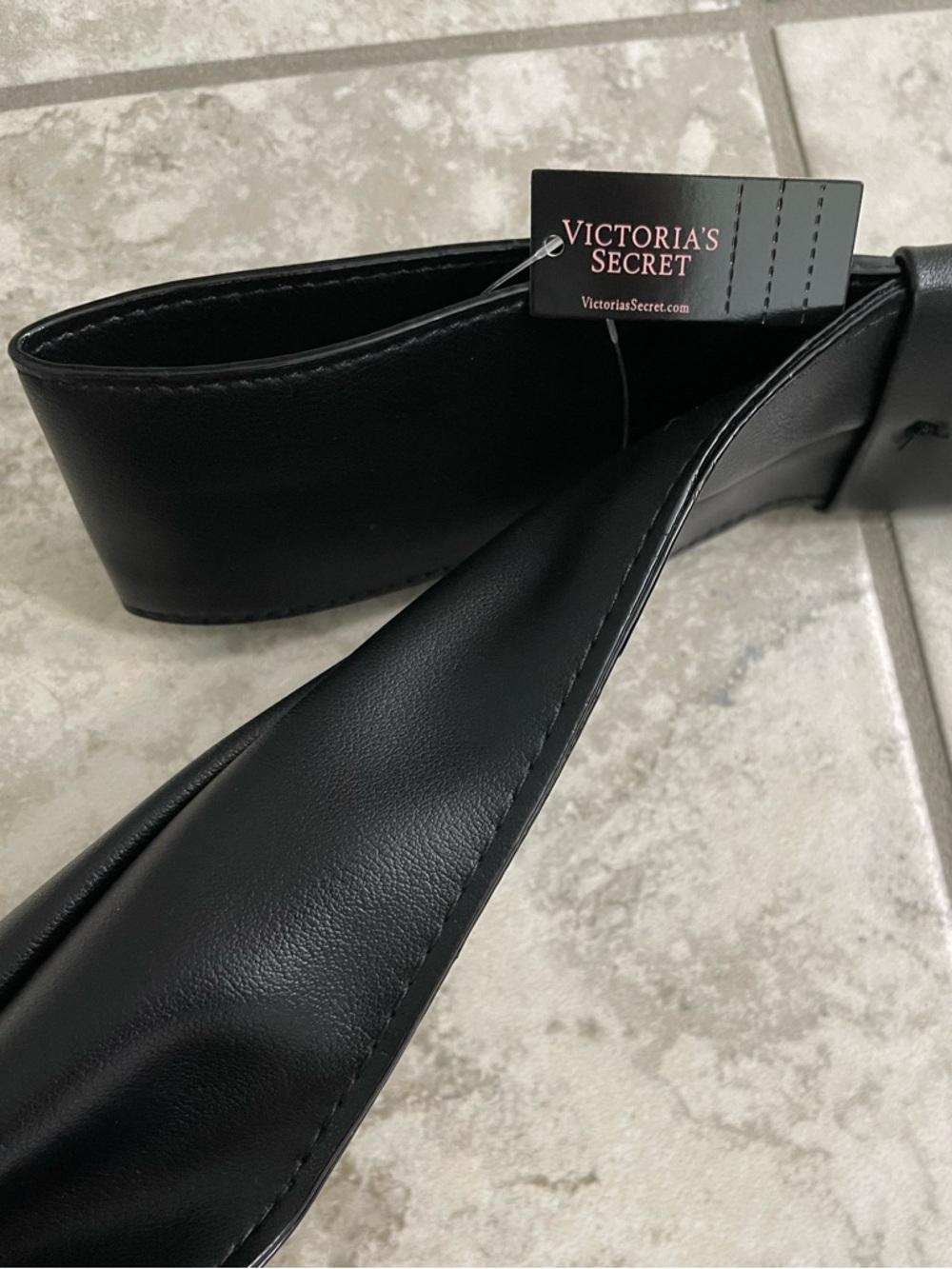 Victoria's Secret Black Faux-Leather Tote NWT - Picture 6 of 7